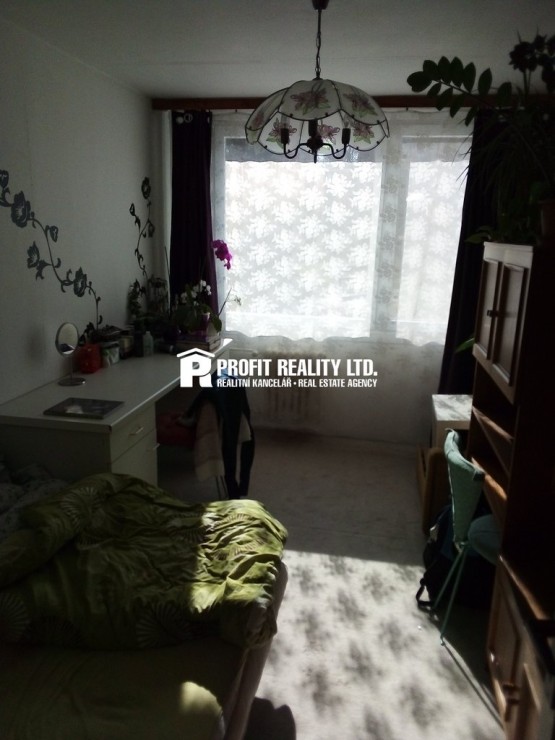 P4 Chodov ul. Chalupkova.jpg1