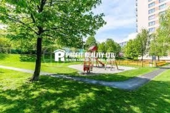 P4 Bráník ul. Nad lesním divadlem.png1