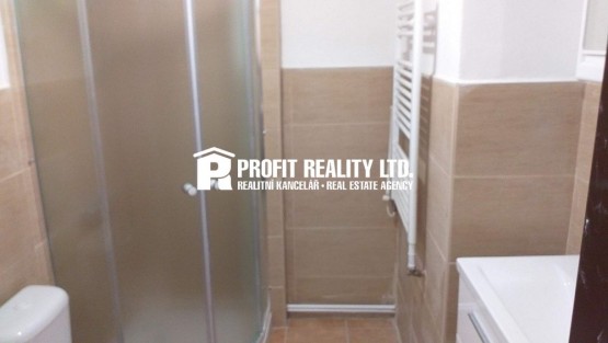 Dobřichovice ul. Karlická.jpg8