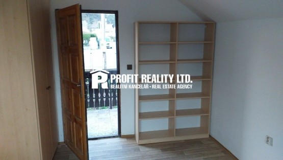 Dobřichovice ul. Karlická.jpg14