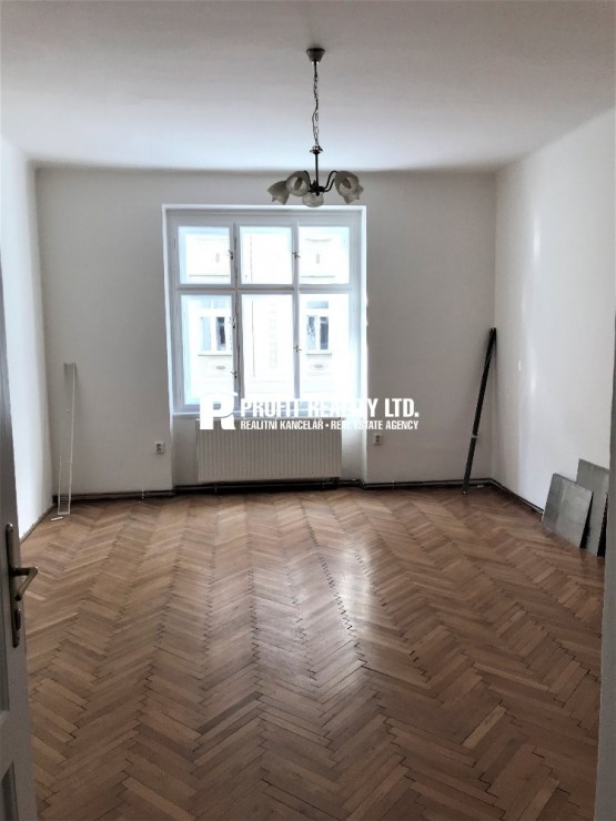 P10 Vršovice ul. Charkovská.png3.JPG8