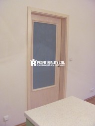 Dveře z obýváku do pracovny