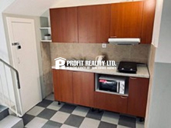 P9 Horní Počernice ul. Ve Žlíbku.png6