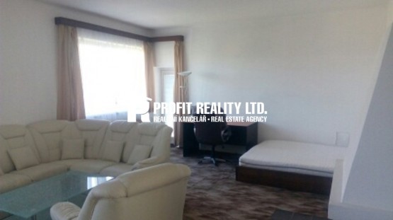 P5 Hlubočepy ul. Nad pomníkem.jpg1