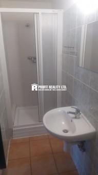 d0eabaeb-a834-4c4b-a852-0ee420ff0dbd