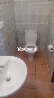 00b28842-f493-437f-aee7-fd6c34ba73e6