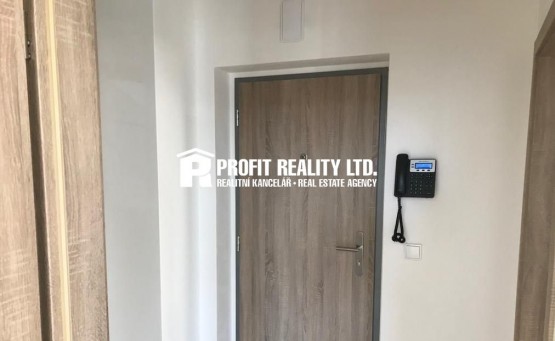 1568965623-zbeeaheeru