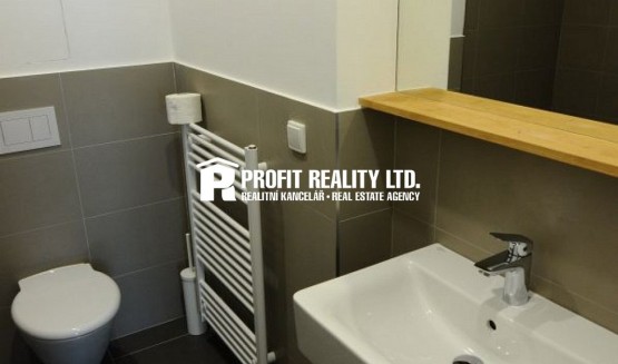 d513a209b031bc44950c59070c81b