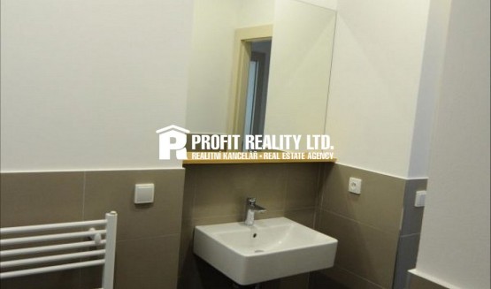 088c3229efe75db476458b11487a8