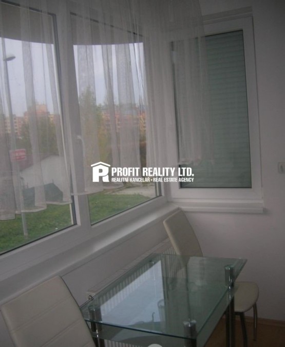 1573313127-awrljkzahm