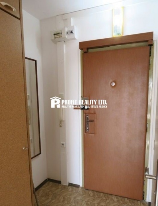 15636650-byt-2-kk-46m2-zarizeny-praha-9-cerny-most-bez-provize-8