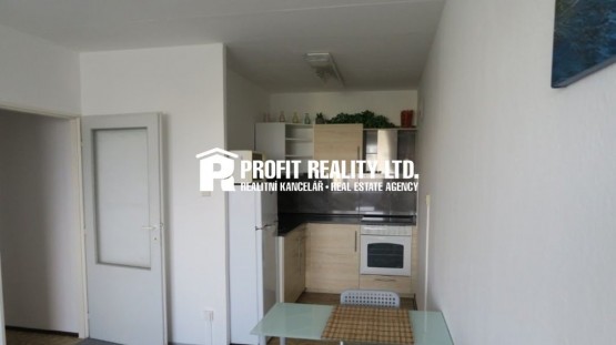 15636650-byt-2-kk-46m2-zarizeny-praha-9-cerny-most-bez-provize-3