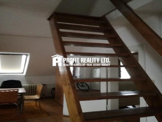 P5 Holyně