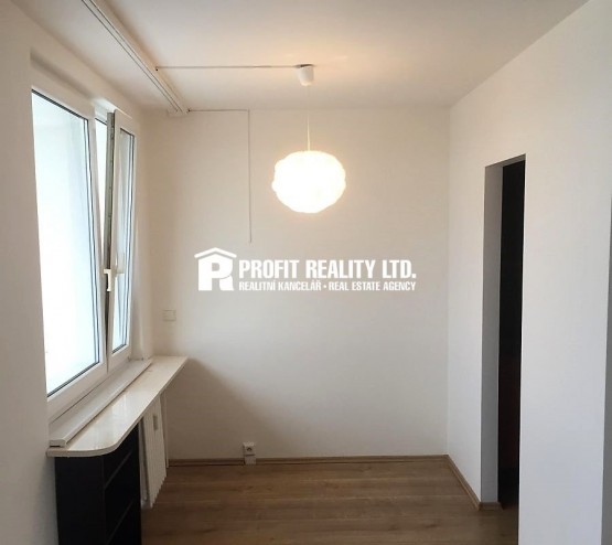 1533114881-qxzgw-5aebc58c-6b79-41b7-af05-64a3545e2c76