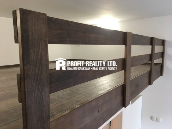 64611305_686983388400568_9099804930100690944_n