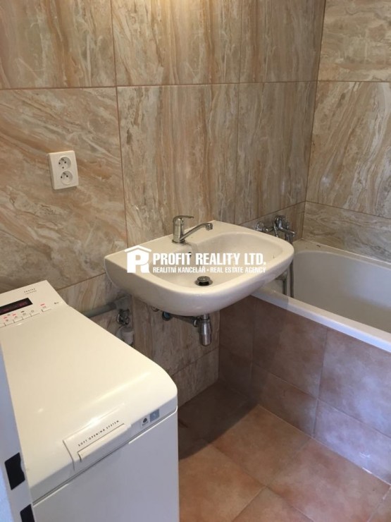 64652517_825561617843766_2591294133503000576_n