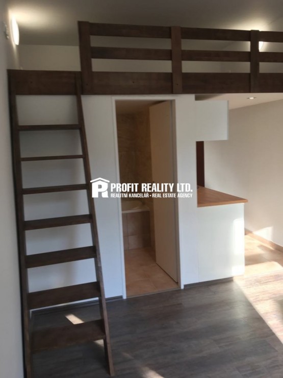 64870130_512803085924966_2441152887267524608_n (1)