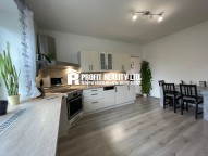 12A2BD31-5D8D-4B49-AE6A-AF320BCCEE5D