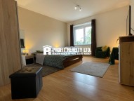 E65DF082-6523-4D0D-9AE9-72664538294D