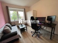 563D4694-3AEB-45F8-96C5-1D6C56CE7762