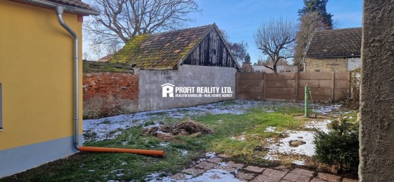 85fff8a1-5ae4-455b-9526-ce93cda8b9e1