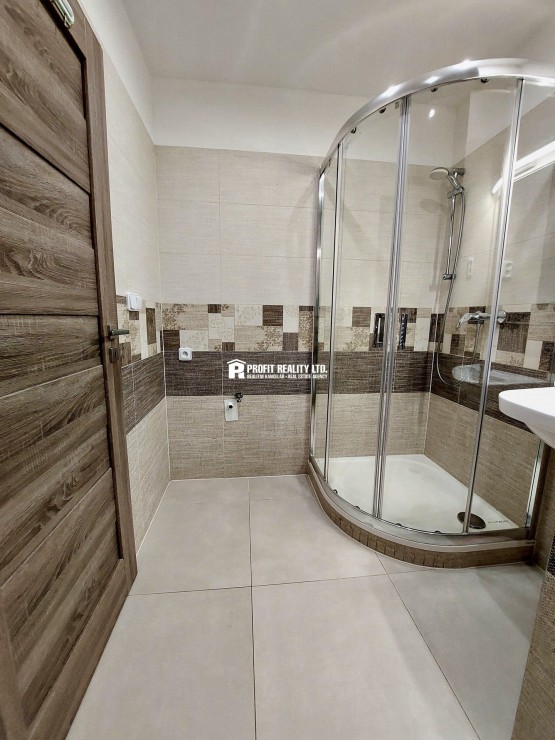 859429ac-7eff-4928-8b8e-937e758d7036