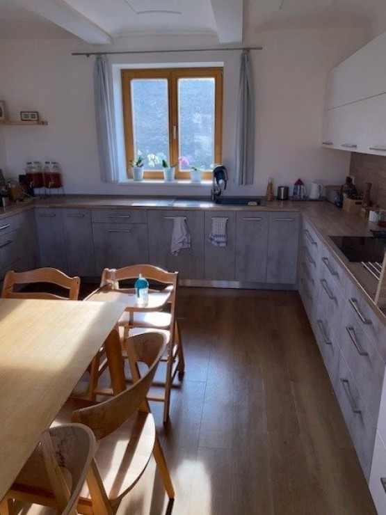 4. kuchyňská linka