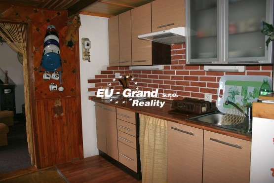 těk 9
