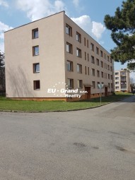 52