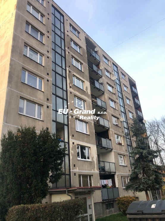 A2911318-2F1F-44A2-A970-6133DA28A0AA