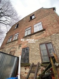 received_1185141242459983-1