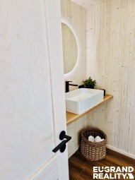 433fc5fb-b686-4056-876e-1f9de11f5ad2