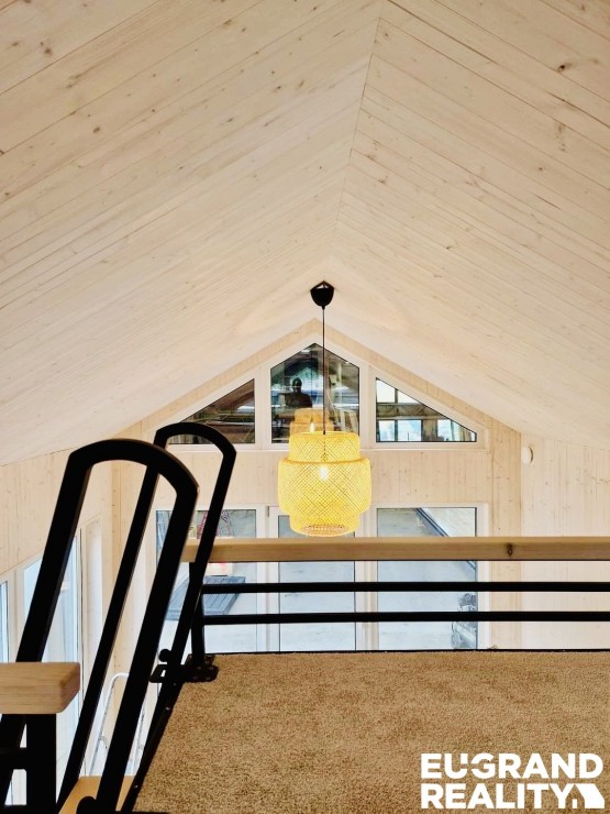 6c9d86a1-4453-451d-a596-badebea7c077