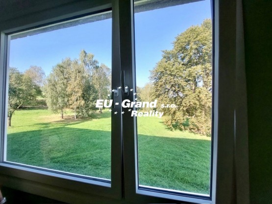 ff867ad8-ddbd-4976-b370-d1ab7186a72b