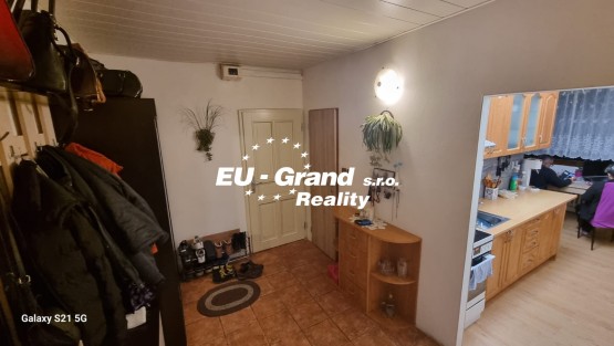 5dca7236-d698-41de-8d90-97de69b29f32