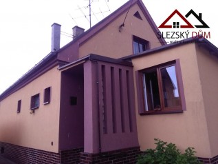 Tel.:604 799 700 Slezský dům