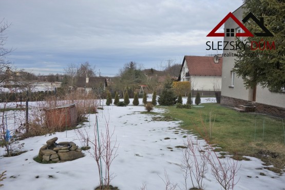 Tel.: 604 799 700 RK Slezský dům