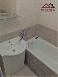 Tel. 604 799 700 Slezský dům