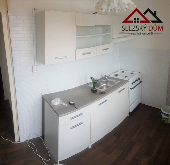 Tel. 604 799 700 RK Slezský dům