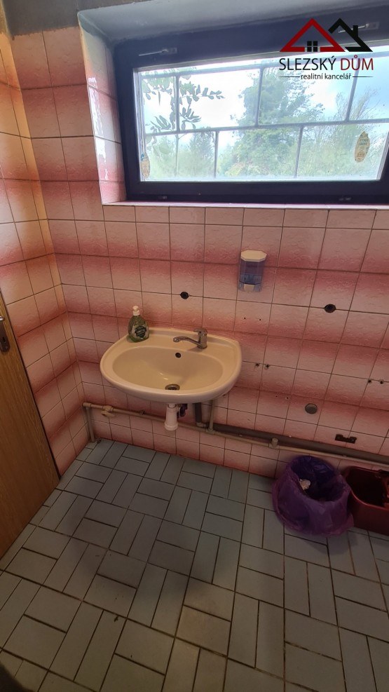 Ing. Lumír Mrázek, tel.: 606 187 222