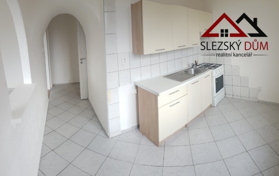 Tel. 604 799 700 RK Slezský dům