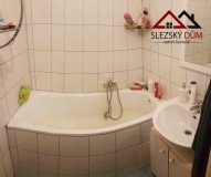 Tel.: 604 799 700 RK Slezský dům