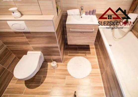 Tel.:604 799 700 RK Slezský dům