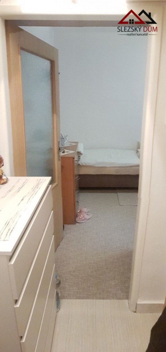 Tel.:604 799 700 RK Slezský dům