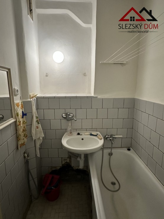Ing. Lumír Mrázek, tel.: 606 187 222