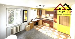 Tel.:604 799 700 RK Slezský dům