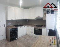 Tel: 604 799 700 RK Slezský dům