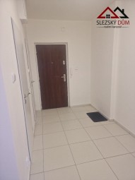 Tel.:604 799 700 RK Slezský dům