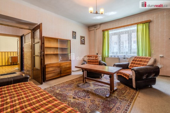 Obývací pokoj v 1NP