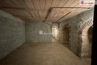 sklepní prostor při vstupu